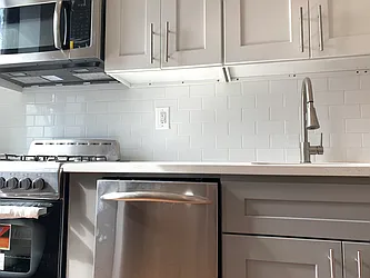 Rented by Tapiro Realty