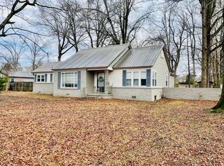 210 Bates St, Batesville, MS 38606