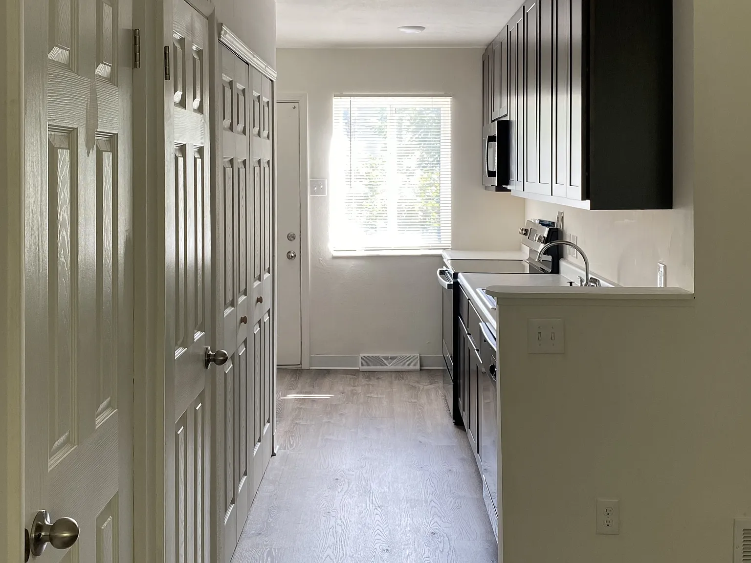 3972 Brittany Circle - A — Photo 2