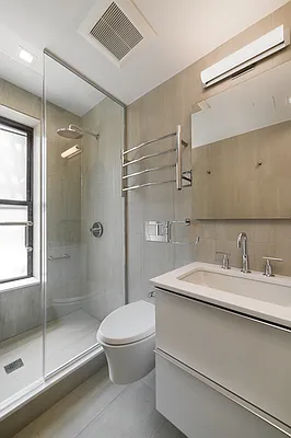 Rented by REAL New York | media 14