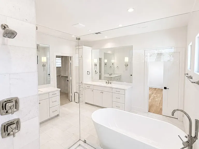 3529 Asbury St — Photo 18