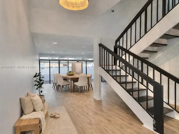 13187 SW 9th Ln, Miami, FL 33184