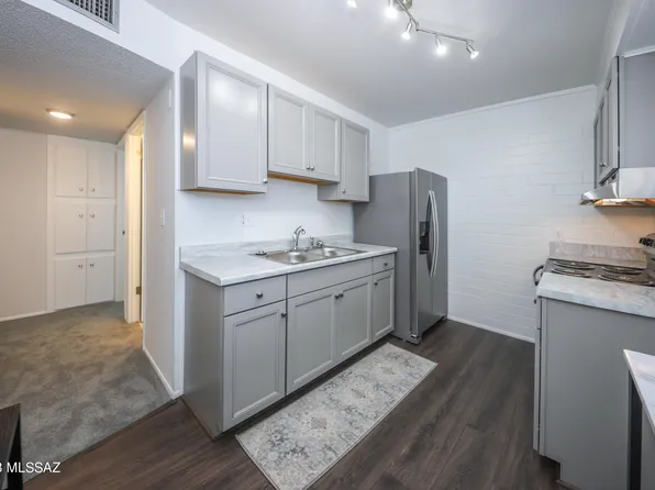 1776 S Palo Verde Ave APT C204, Tucson, AZ 85713