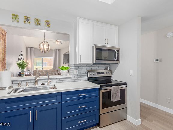 5th image of 930 N MESA Drive #2069