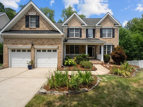 9264 Palm Bay Cir, Raleigh, NC 27617