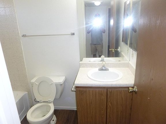 3rd image of 660 S Tucson Blvd #11032152
