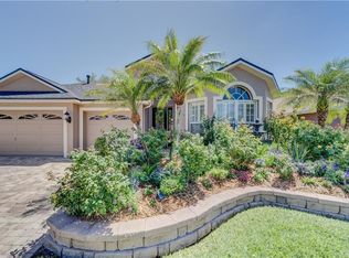 18919 Maisons Dr, Lutz, FL 33558