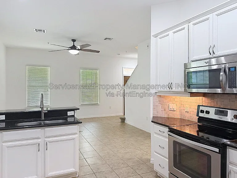 9428 Woodcrane Dr — Photo 13