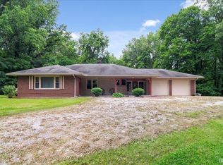 1939 N Old Petersburg Rd, Princeton, IN 47670