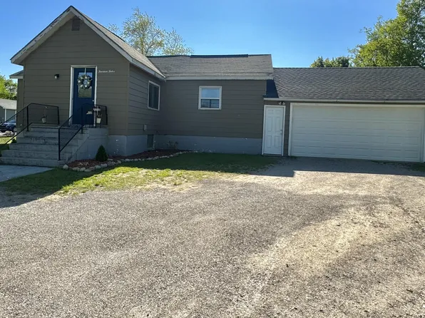 1412 Hobbs Dr, Alpena, MI 49707