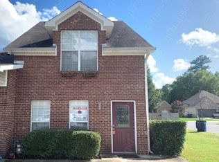 241 Park Village Cir, Alabaster, AL 35007