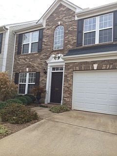 1st image of 206 Cherub Ct