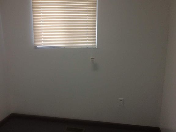 3rd image of 8213 Sissonville Dr