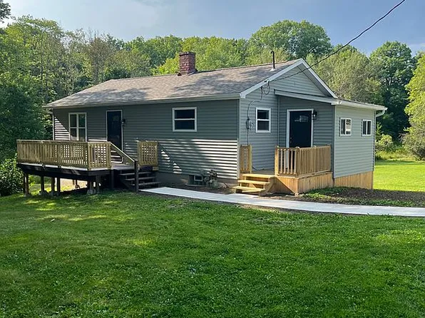 1116 Niles Vienna Rd, Vienna, OH 44473