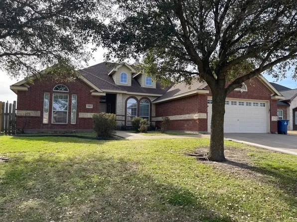 1803 Jupiter Ln, Ennis, TX 75119
