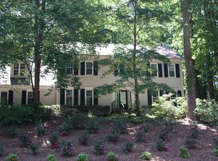 100 Gracewood Ct, Cary, NC 27513
