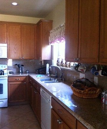 5th image of 916 N 49th St