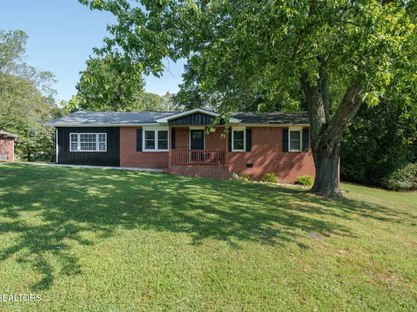 598 Glenwood Cir, Crossville, TN 38555