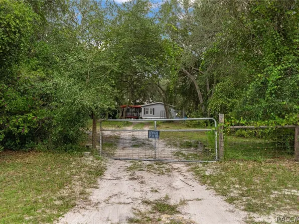 7495 SW 155th St, Dunnellon, FL 34432