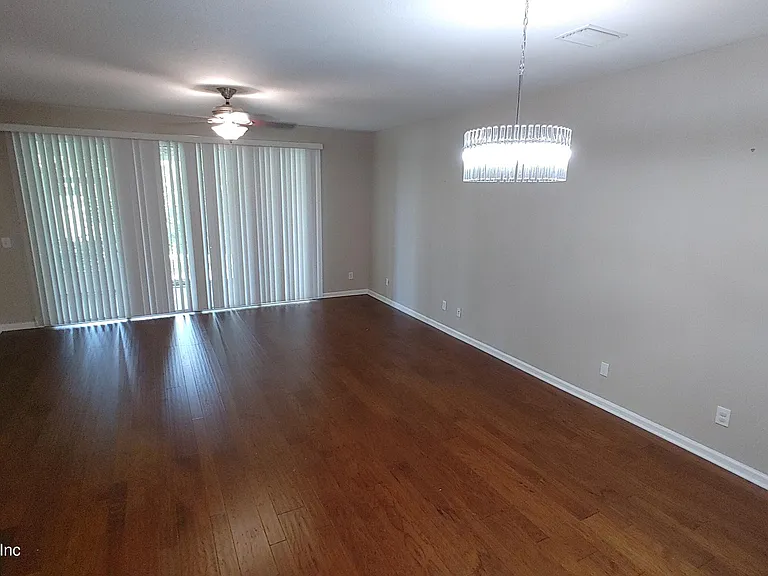 11225 Campfield Cir — Photo 11