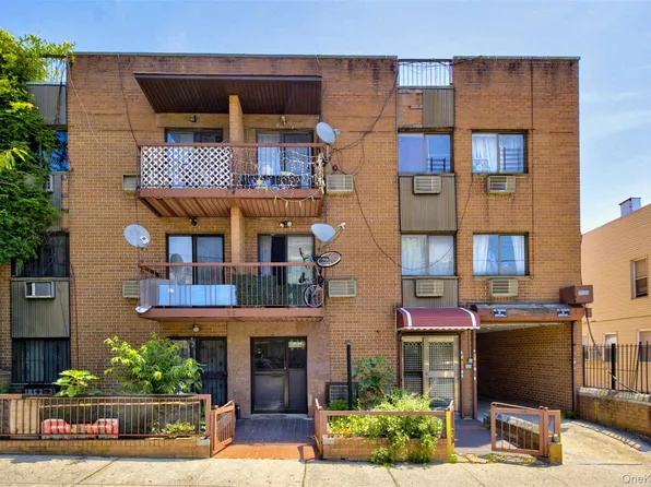 42-11 108 st #3D, Corona, NY 11368