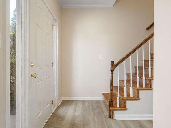 4th image of 112 Sommersby Dr