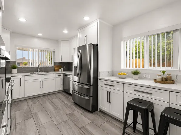 5528 Dorothy Dr, San Diego, CA 92115