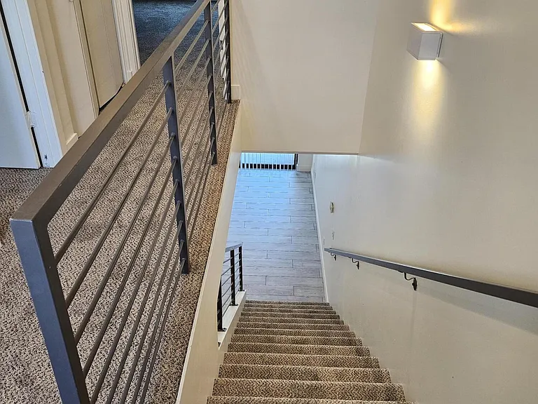 264 S Roosevelt St — Photo 32