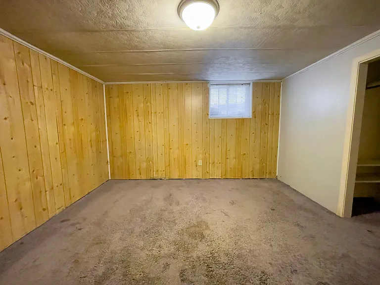 1425 W Gilbert St — Photo 20