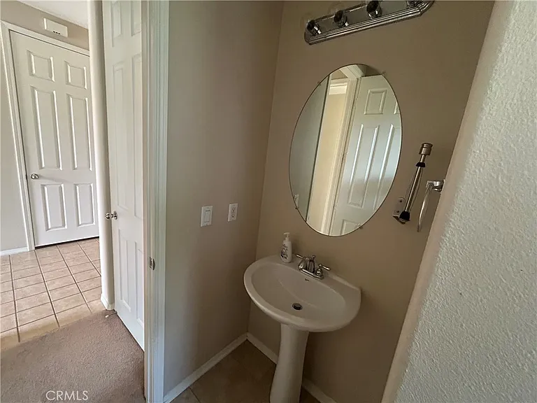 1531 Preston Dr — Photo 22