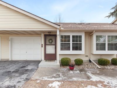 729 Clark St APT 5, Tecumseh, MI, 49286