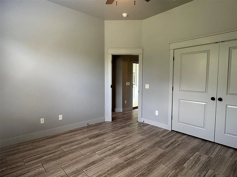 290 Hugo Rd #B — Photo 13