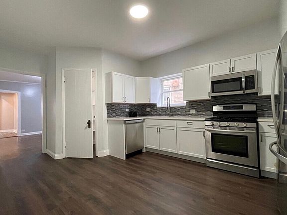2nd image of 4918 N Monticello Ave #1