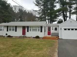 14 Bedford St, Lakeville, MA 02347