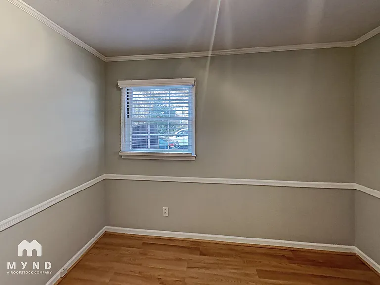 511 Andover Rd — Photo 15