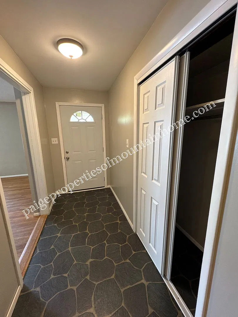 3 Bedroom /2 bath in Mountain Home — Photo 4