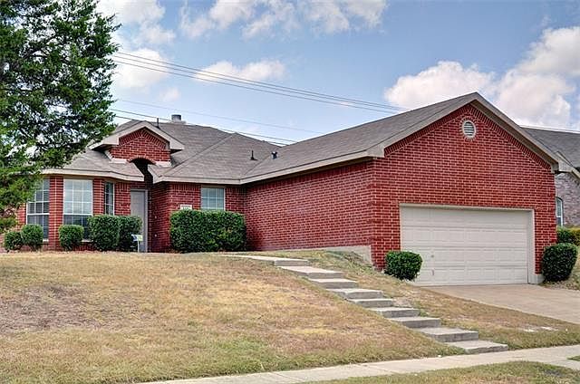 1st image of 110 Melody Cir