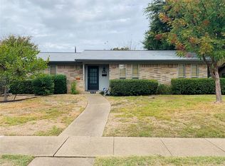 315 Shorewood Dr, Duncanville, TX 75116