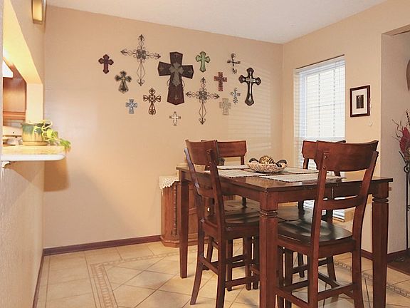 4th image of 612 Kings Mountain Dr