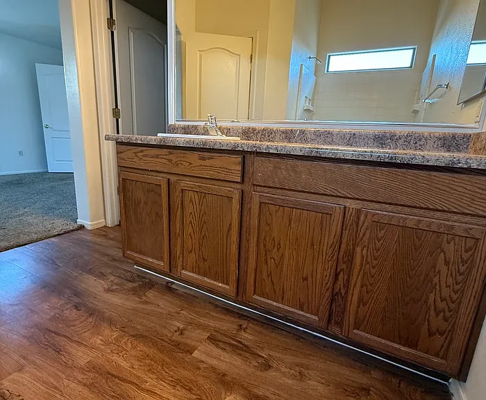 2429 E Calle Joya De Ventura — Photo 9