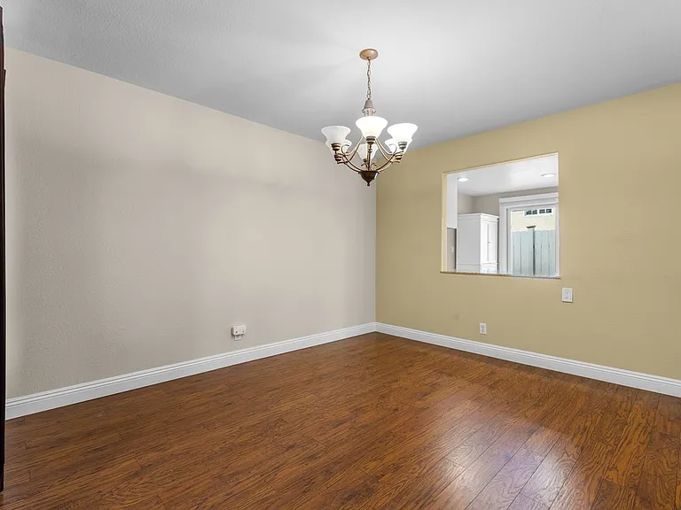 1517 Uppingham Dr — Photo 15