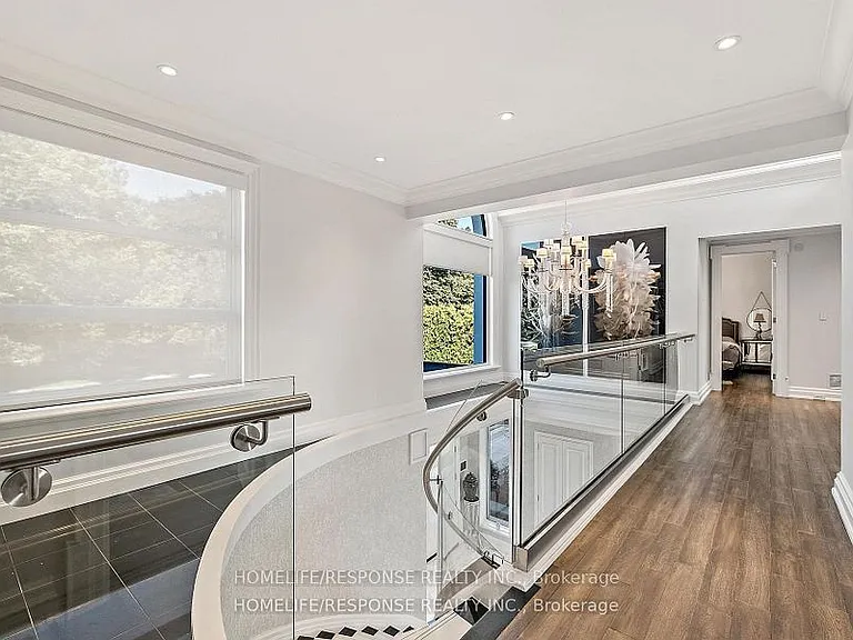 1400 Watersedge Rd — Photo 17