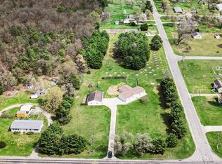 70525 Ironwood Dr, Niles, MI 49120