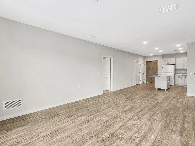 The Reef at Riviera 62+ Apartments — Photo 61
