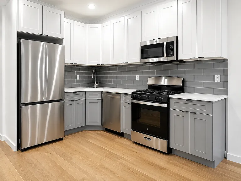 1113 Herkimer St #1 — Photo 4