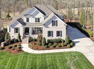 132 Broad Leaf Ct, Chapel Hill, NC 27517