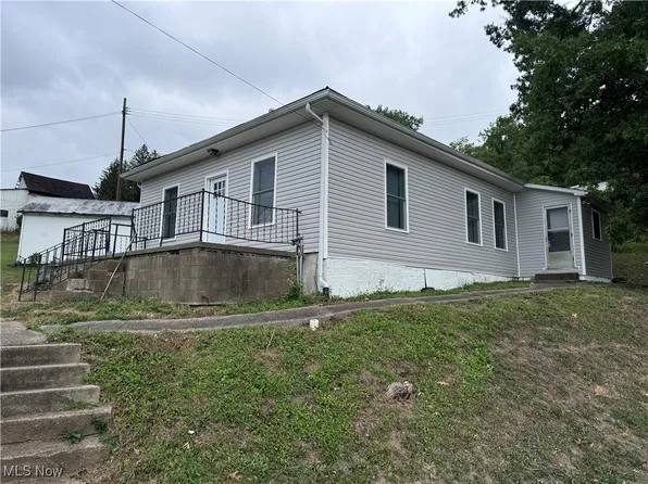 3829 Dugan Rd, McConnelsville, OH 43756