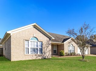 2906 Falcon Ct, Benton, AR 72015