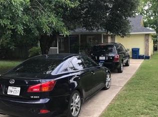 94 Louise St, Elgin, TX 78621