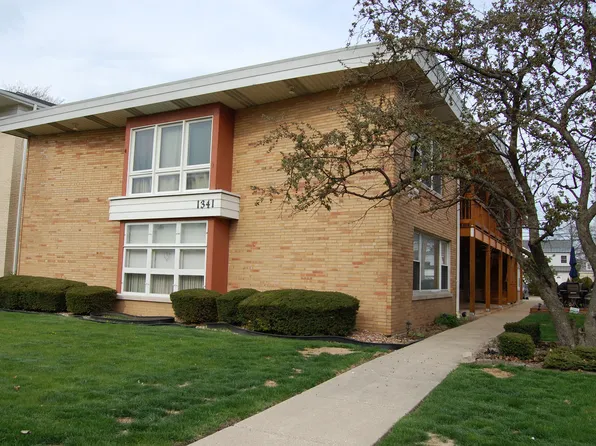 1341 N Harlem Ave APT 2, Oak Park, IL 60302